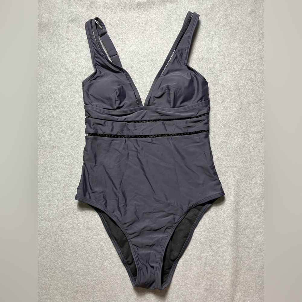 Cupshe‎ Gray Swimsuit size small one piece swim pool summer vacation NEW